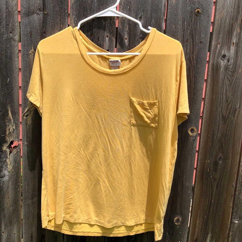 Mossimo supply co. T-shirt